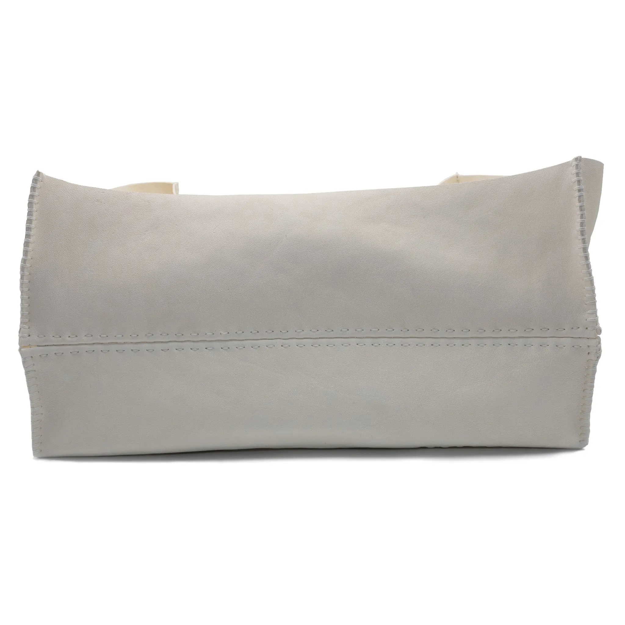 albino horse culatta leather storage box