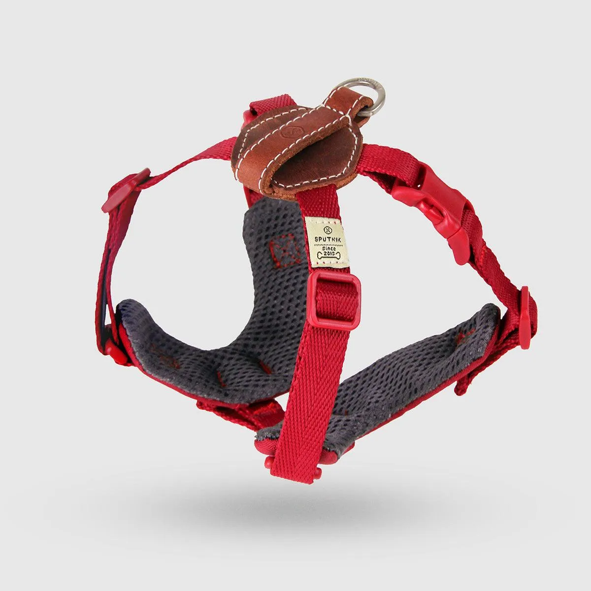 Explore| Adjustable Harness with Leather Red