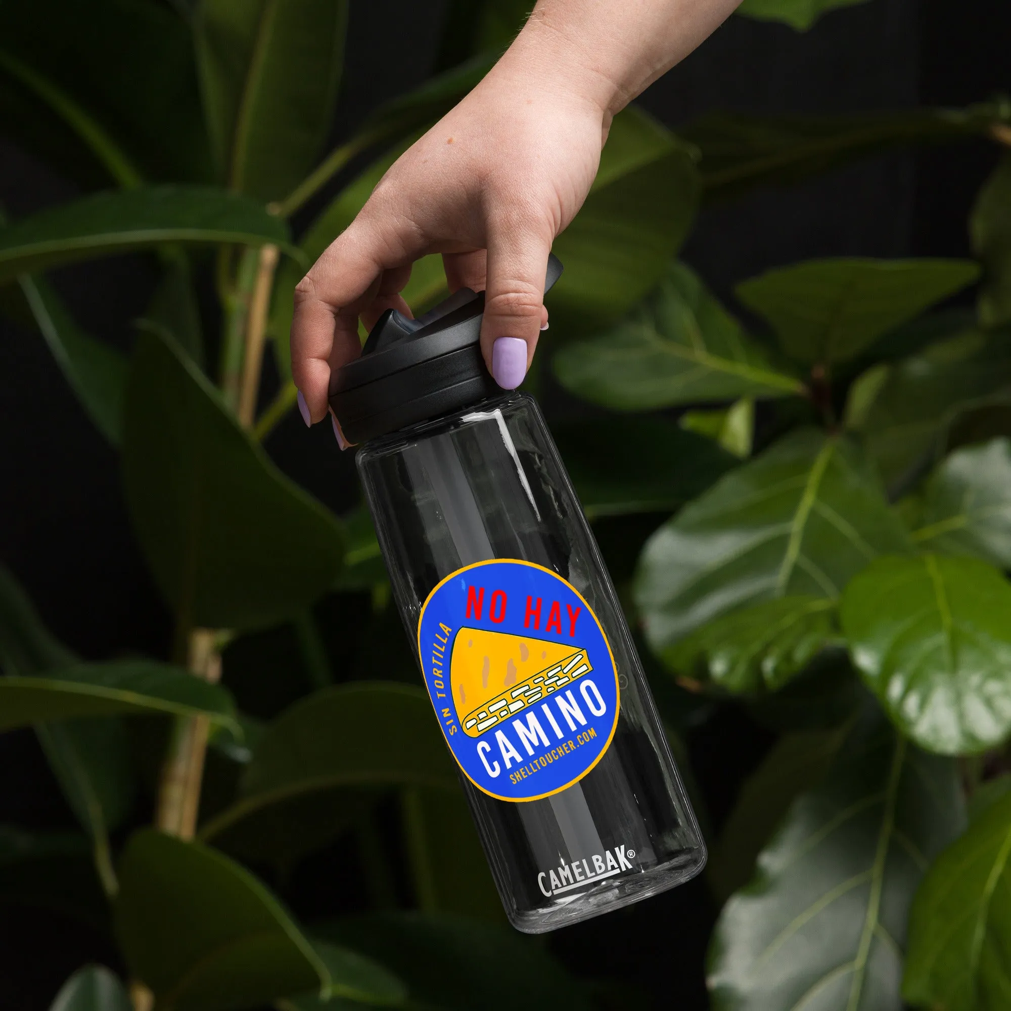 "Sin Tortilla No Hay Camino" Camelbak Sports water bottle