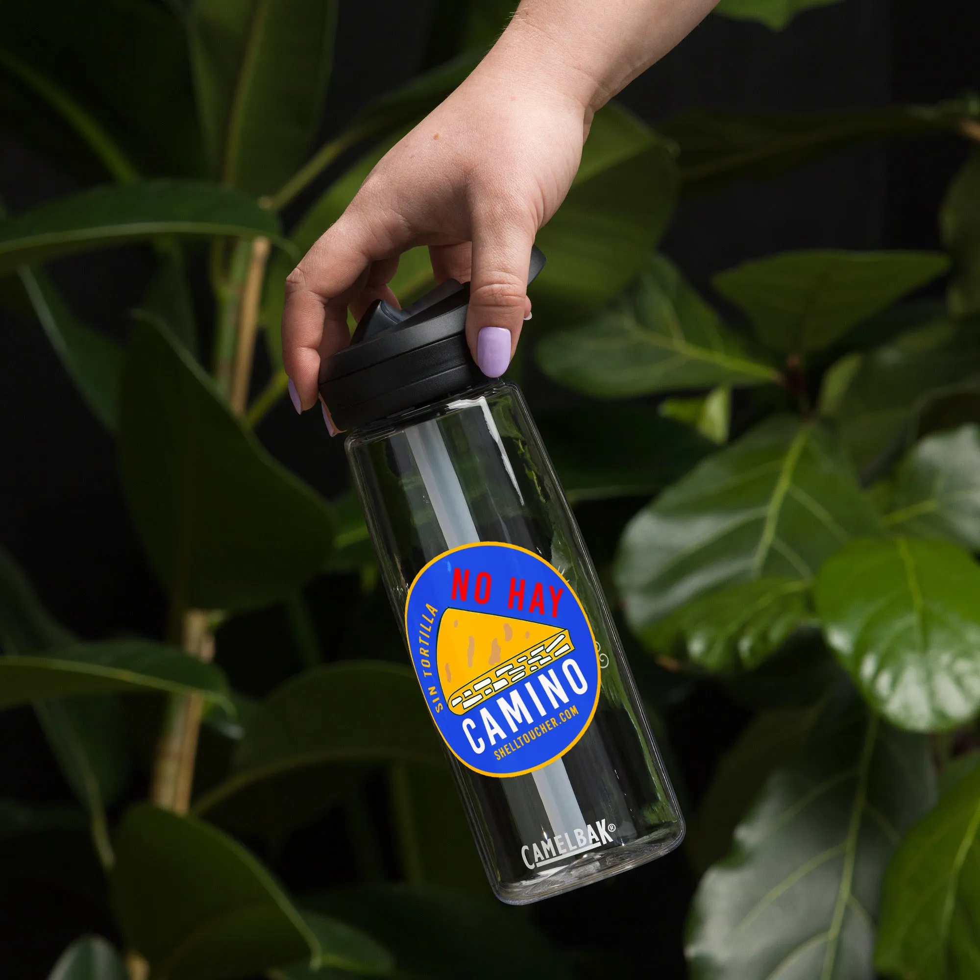 "Sin Tortilla No Hay Camino" Camelbak Sports water bottle