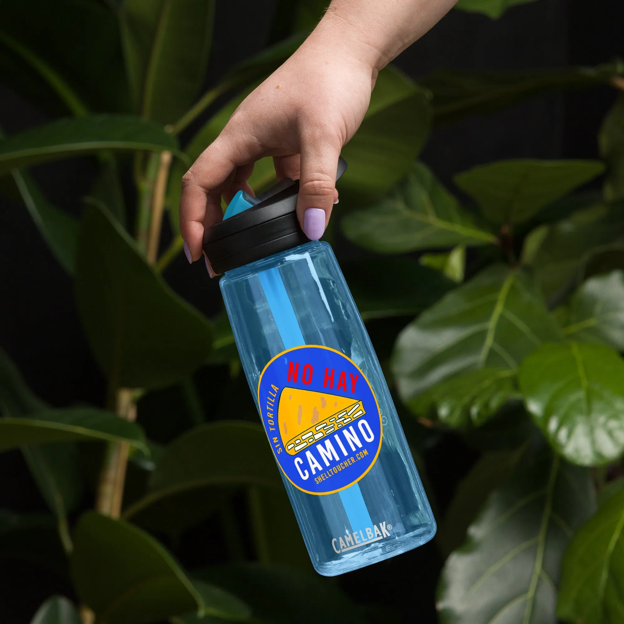 "Sin Tortilla No Hay Camino" Camelbak Sports water bottle