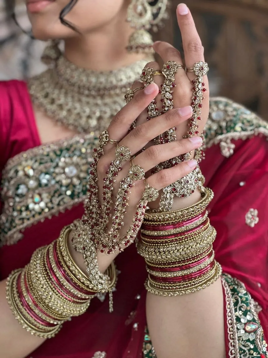 Seema Hand Harness - Maroon