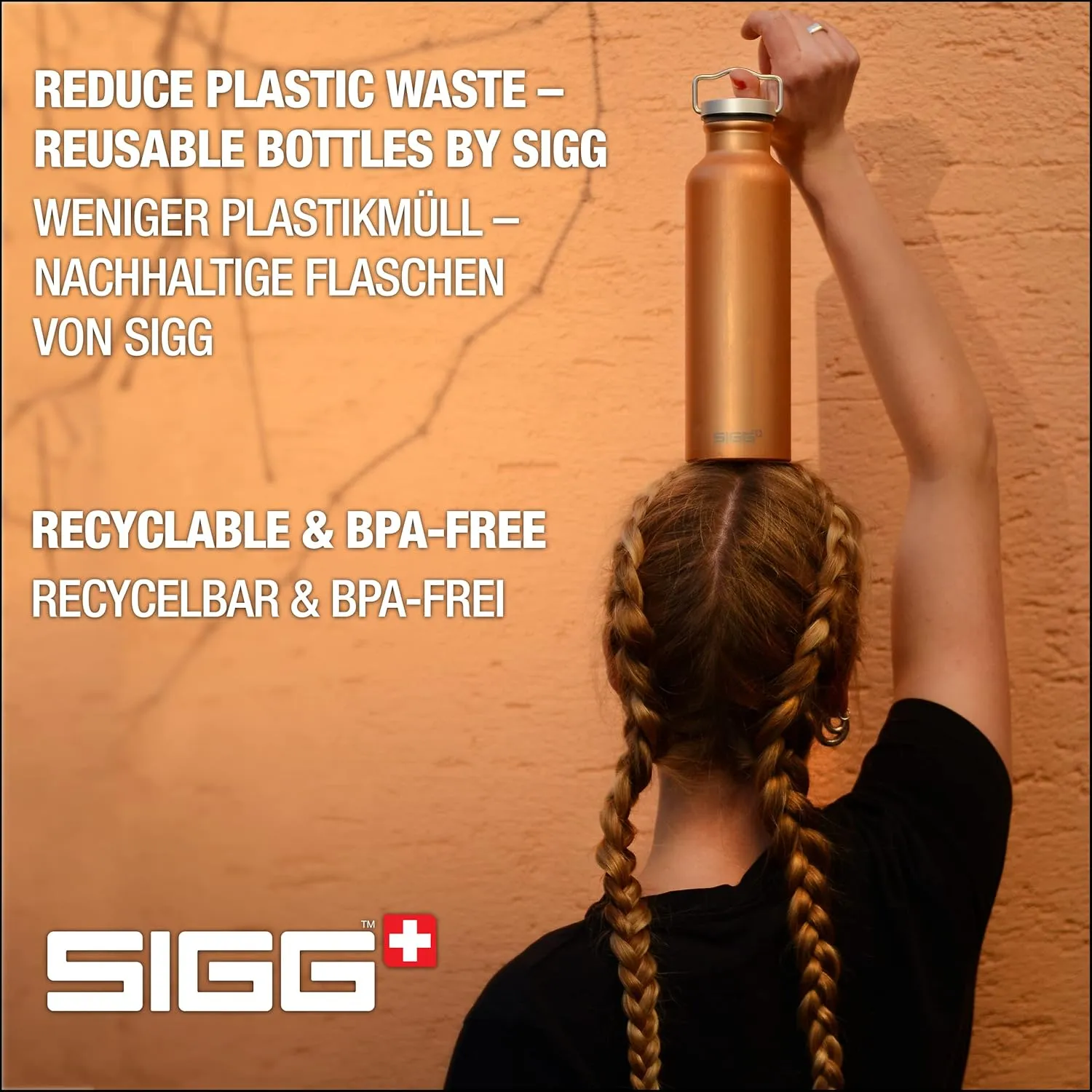 SIGG - Aluminum Water Bottle Original - Made in Switzerland - Lightweight - BPA-free - for Carbonated Drinks 17 / 25 Oz