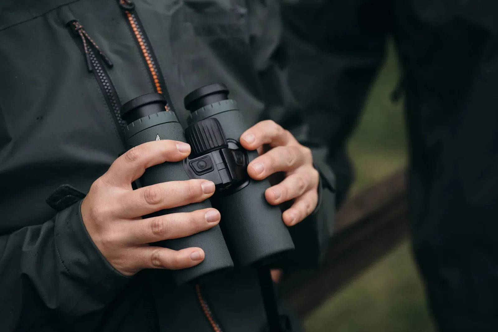 Swarovski Optik EL Range 10x32 Rangefinder Binoculars
