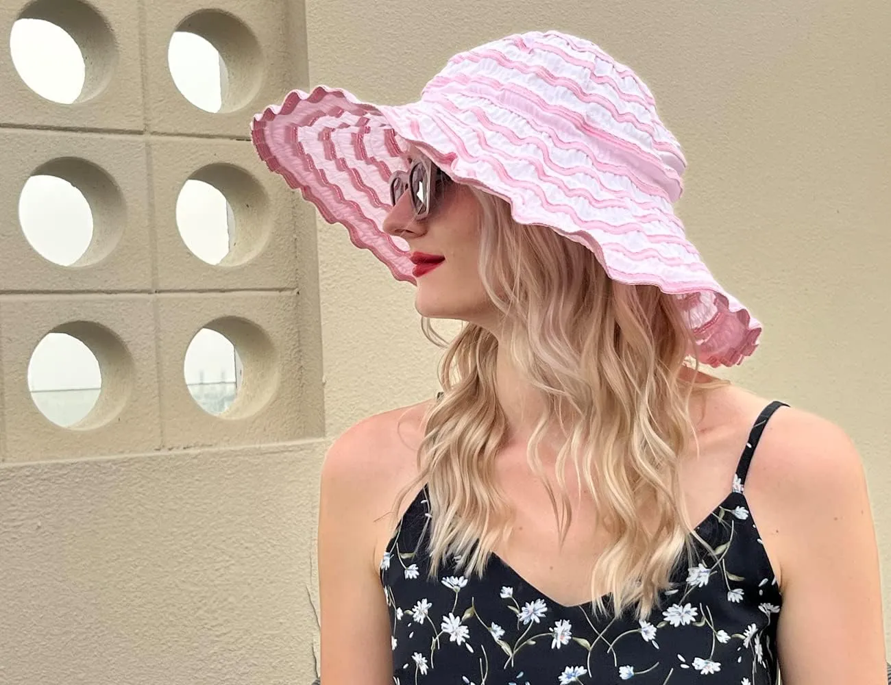 Womens Wide Brim Sun Hat Travel Foldable Vintage Summer Beach UV Hats