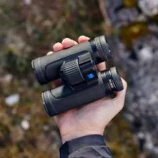 Zeiss SFL 10x30 Binoculars